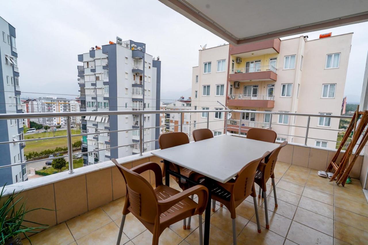 Cozy Flat With Balcony In Kepez